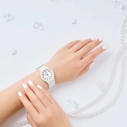 ساعت مچی زنانه کاسیو POP مدل LQ-24B-7BDF 3